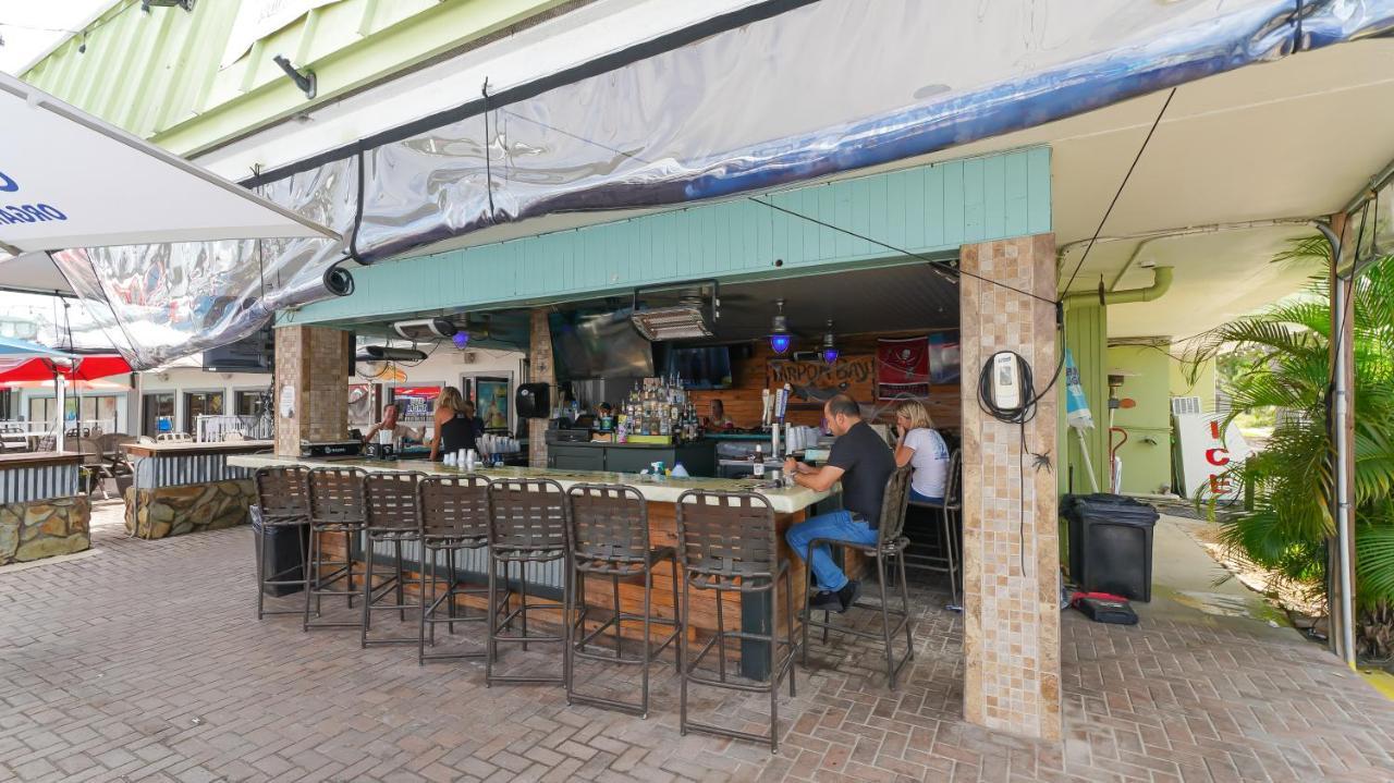 Waterfront Room, Heated Pool, Tiki Bar & Grill South Bradenton Luaran gambar